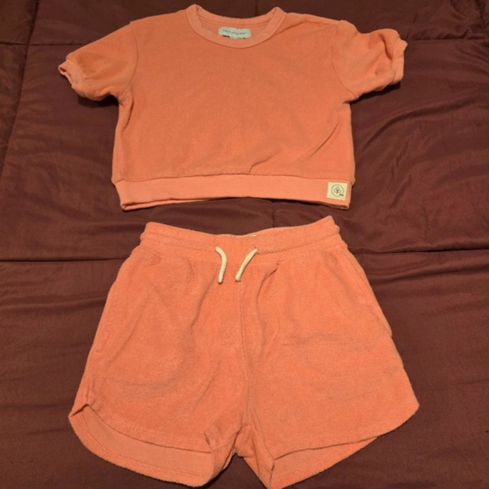 Free Assembly Girl's Terry Cloth Cropped‎ Tee & Shorts 2 Piece Set Size 4/5 XS